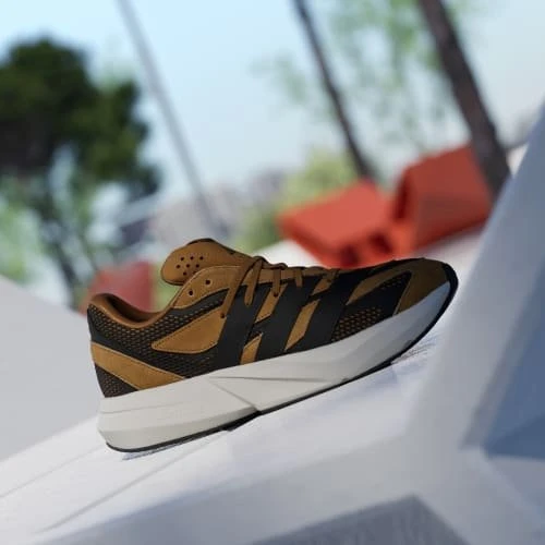 adidas Lightblaze bronze strata/core black/off white