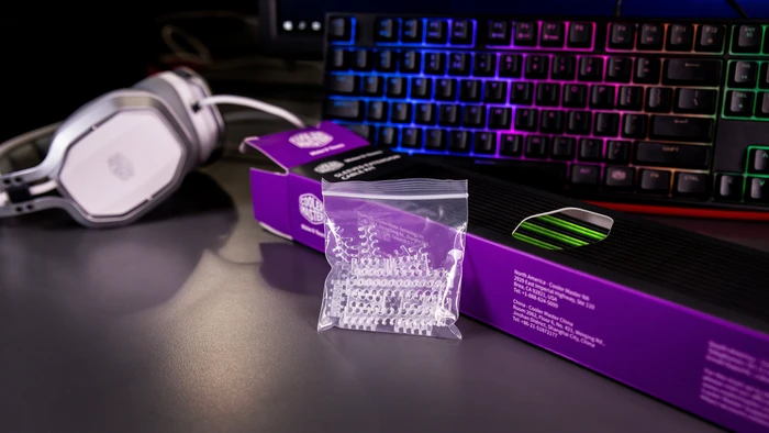Cooler Master Sleeved Extension Cable Kit, 30cm, schwarz/grün