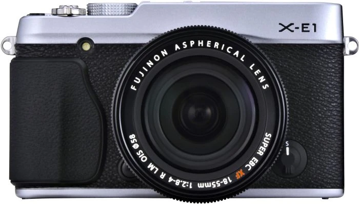 Fujifilm X-E1 silber mit Objektiv Fujinon XF 18-55mm 2.8-4.0 R LM OIS
