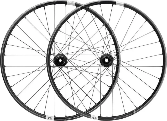 CrankBrothers Synthesis E Carbon 28H/32H 18mm/29.5mm 27.5" 15x110 TA/12x148 TA SRAM XD 6-Loch Disc Laufradsatz