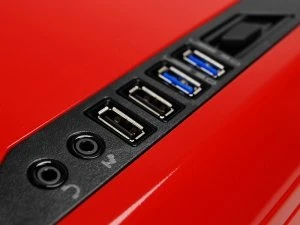 NZXT Phantom 410 rot, Acrylfenster
