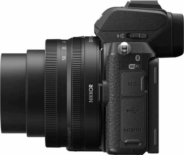 Nikon Z 50 mit Objektiv Z DX 16-50mm 3.5-6.3 VR