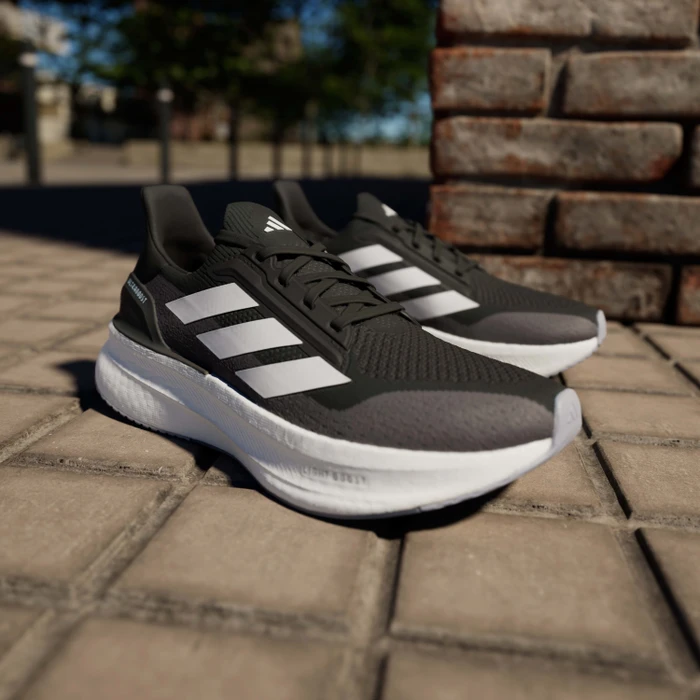 adidas Ultraboost 5x core black/cloud white/carbon