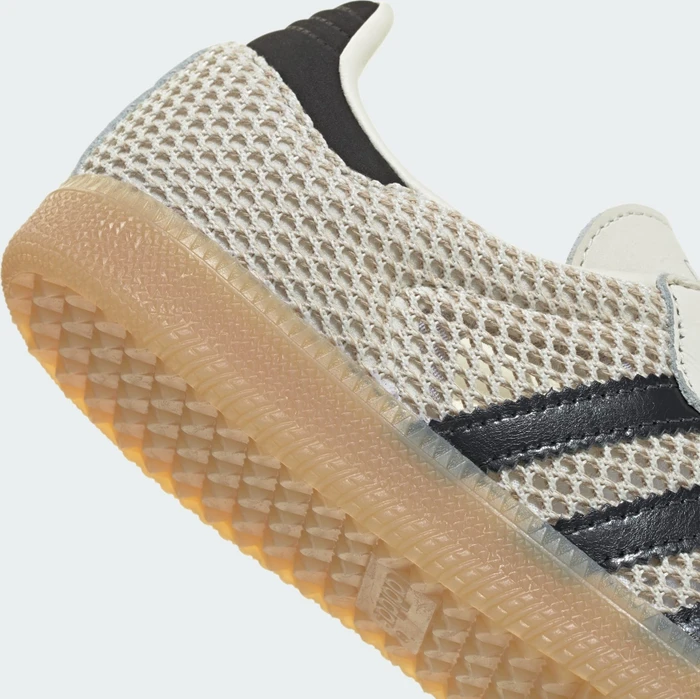 adidas Samba OG off white/carbon/gold metallic