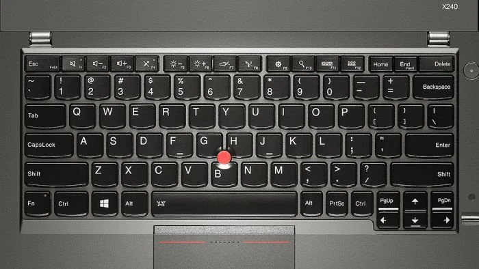 Lenovo ThinkPad X240, Core i3-4010U, 4GB RAM, 500GB HDD, DE
