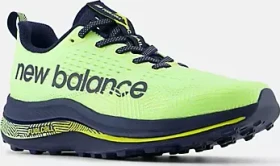 New Balance FuelCell SuperComp Trail bleached lime glo/nb navy/tea tree (Damen)