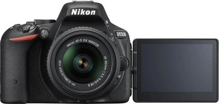 Nikon D5500 schwarz mit Objektiv AF-S DX 18-55mm 3.5-5.6 G II VR und AF-S DX 55-300mm 4.5-5.6 G ED VR