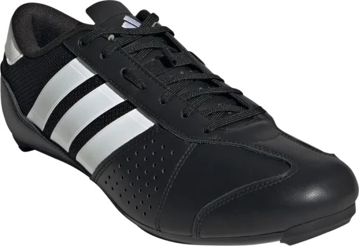 adidas Originals Heritage Road core black/feather white