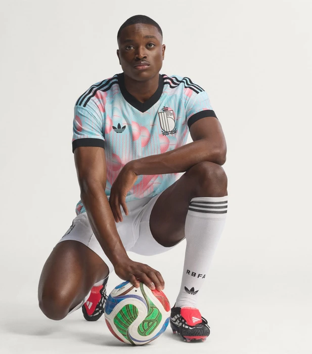 adidas FIFA WM 2026 Belgien Authentic Auswärtstrikot kurzarm frozen blue (Herren)