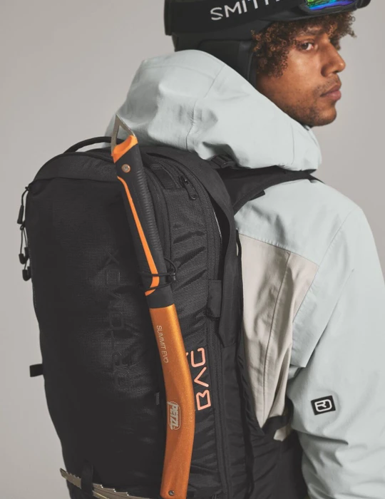 Ortovox Avabag Litric Freeride 18 black raven
