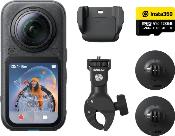 Insta360 X6