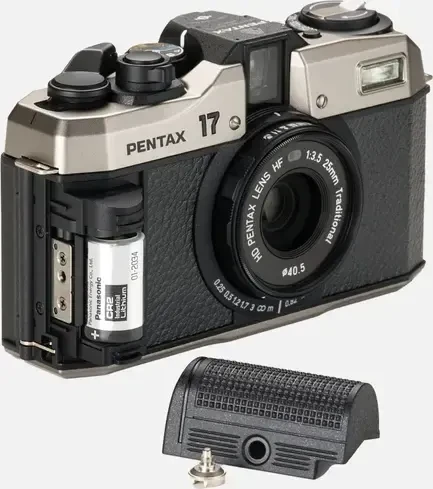 Pentax 17