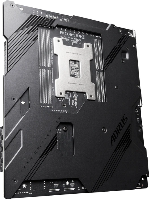 GIGABYTE TRX40 AORUS Master (AMD sTRX4)