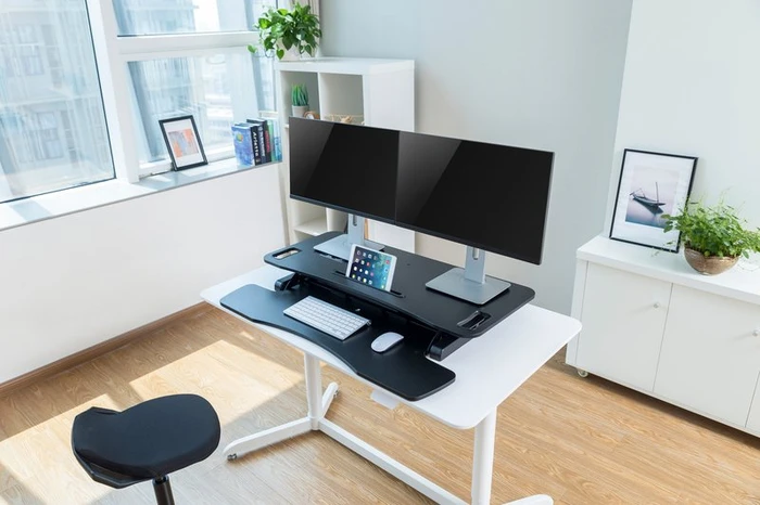 Digitus verstellbarer Schreibtisch-Aufsatz
