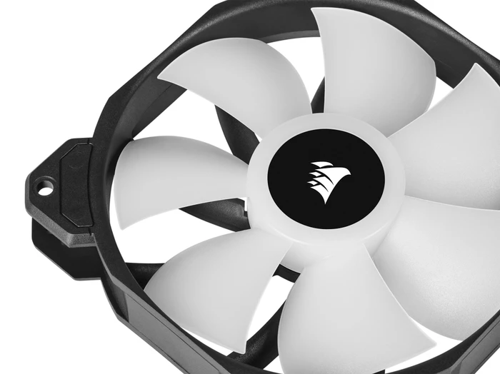 Corsair SP Series iCUE SP120 RGB Elite Triple Fan Kit, schwarz, LED-Steuerung, 120mm, 3er-Pack