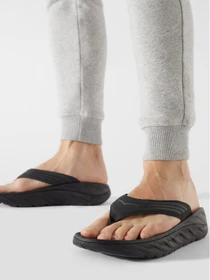 Hoka Ora Recovery Flip 2 black/dark gull grey (Herren)