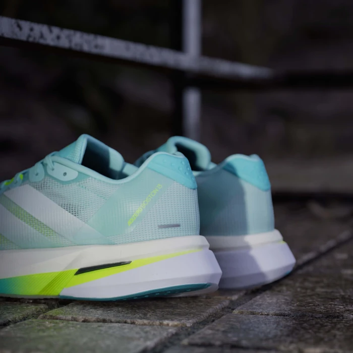 adidas Adizero Boston 13 semi flash aqua/zero metalic/lucid lemon (Damen)