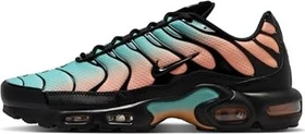 Nike Air Max Plus black/aurora green/orange pulse (Herren)