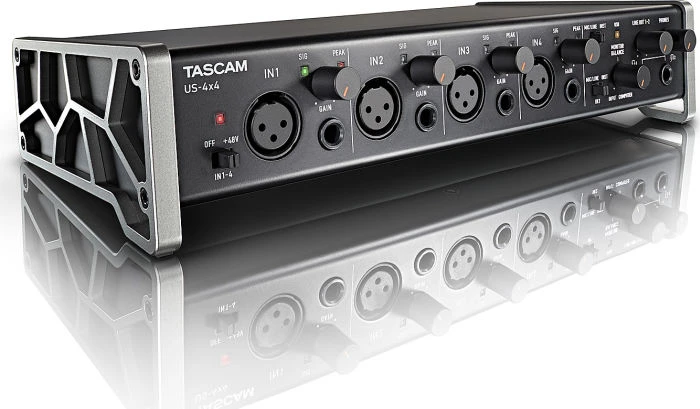 Tascam US-4x4