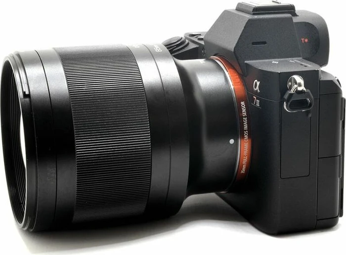 Tokina atx-m 85mm 1.8 FE für Sony E