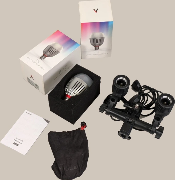 Aputure Accent B7c Smart Bulb E27 8W