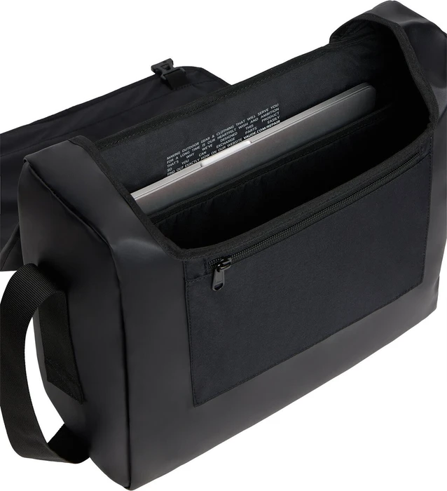 Vaude Aguni Reise Umhängetasche schwarz (49138-010) – Bild 7