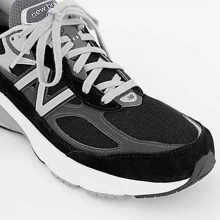 New Balance Made in USA 990v6 schwarz/weiß (Damen)