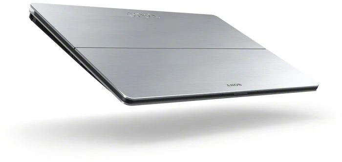 Sony Vaio Fit 15A, silber, Core i5-4200U, 8GB RAM, 16GB SSD, 1TB HDD, GeForce GT 735M, DE