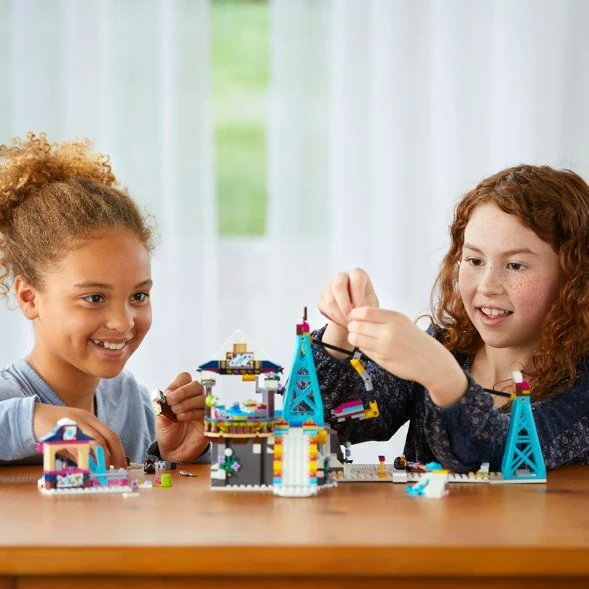 LEGO Friends - Skilift im Wintersportort