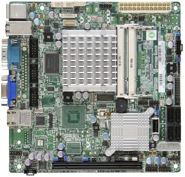Supermicro X7SPA-L, bulk