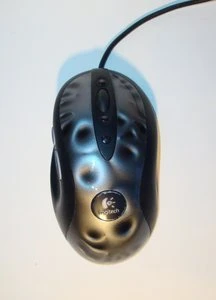 Logitech MX 518 Optical Gaming Mouse Refresh, USB