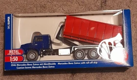 SIKU Super Mercedes Zetros Abrollmulde