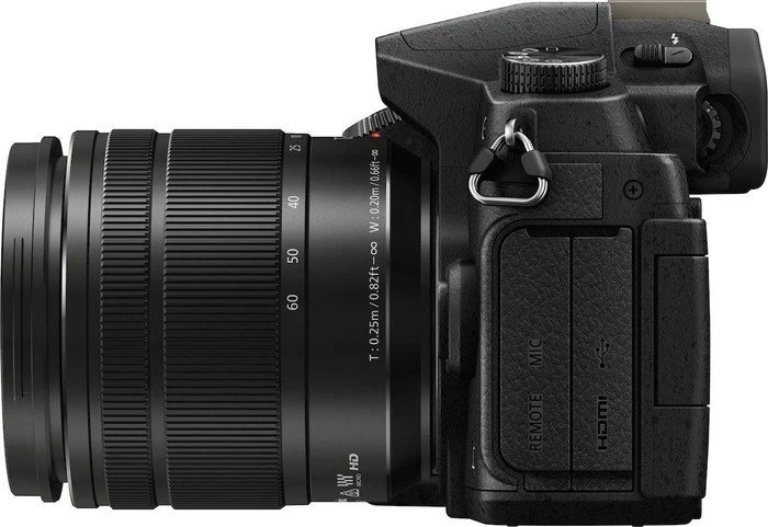 Panasonic Lumix DMC-G81 mit Objektiv Lumix G Vario 12-60mm 3.5-5.6 ASPH Power OIS und Lumix G Vario 45-200mm 4.0-5.6 OIS