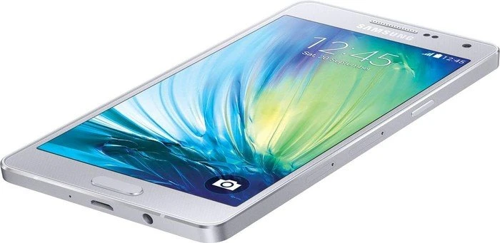 Samsung Galaxy A5 Duos NFC silber