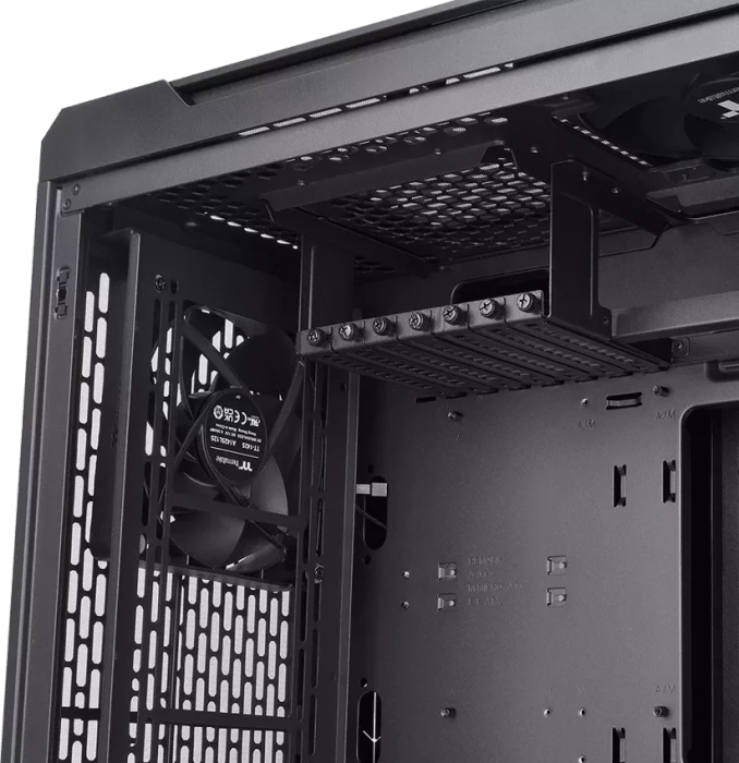 Thermaltake CTE C700 Air, schwarz, Glasfenster