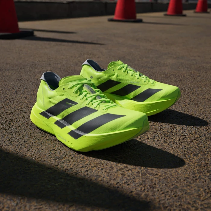 adidas Adizero Adios Pro 4 lucid lemon/core black/halo silver (Damen)
