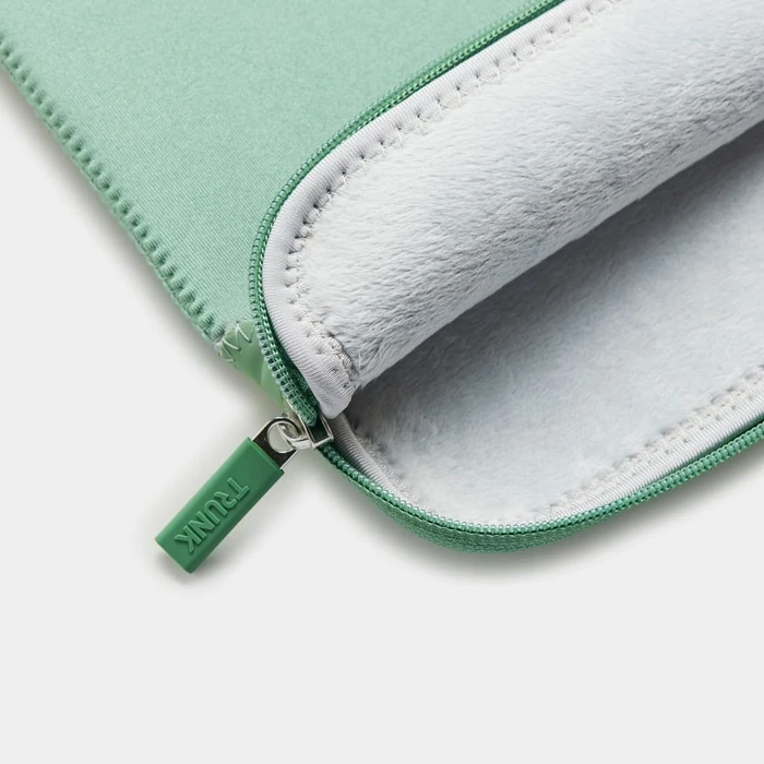 Trunk Schutzhülle für MacBook Air M2/Pro 13", grün