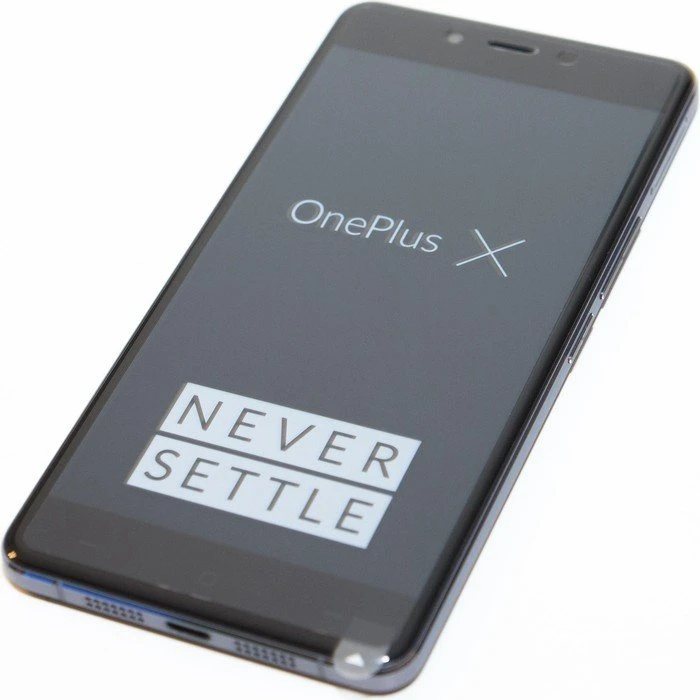 OnePlus X schwarz
