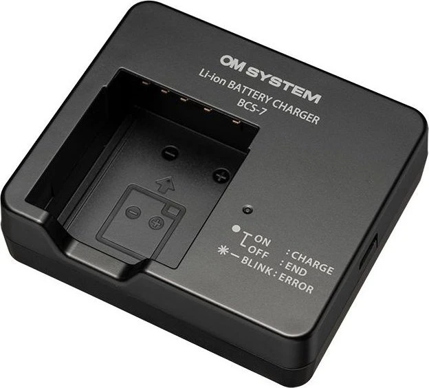 OM System BCS-7 Akkuladegerät