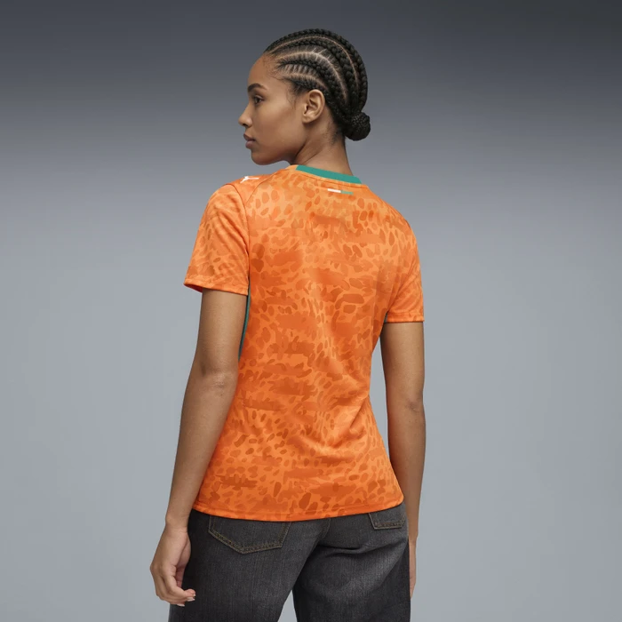 Puma FIFA WM 2026 Elfenbeinküste Heimtrikot kurzarm rickie orange/sport green (Damen)