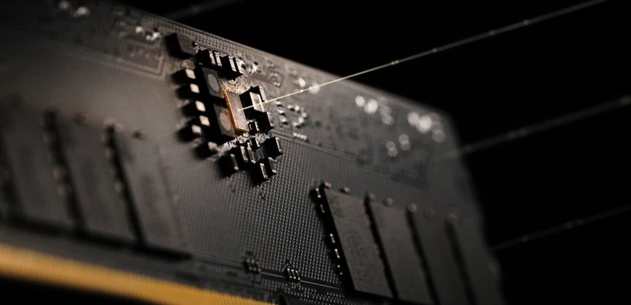 TeamGroup T-Force XTREEM Narvik Black UDIMM 48GB Kit, DDR5-8000, CL38-49-49-84, X8