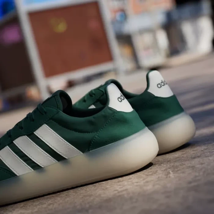 adidas Barreda Decode collegiate green/off white (Herren)