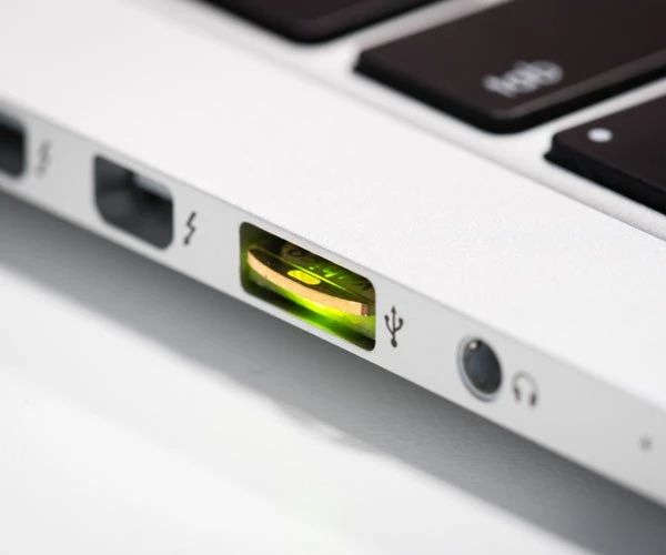 Yubico YubiKey 5 Nano FIPS, USB-A, 1 Stück