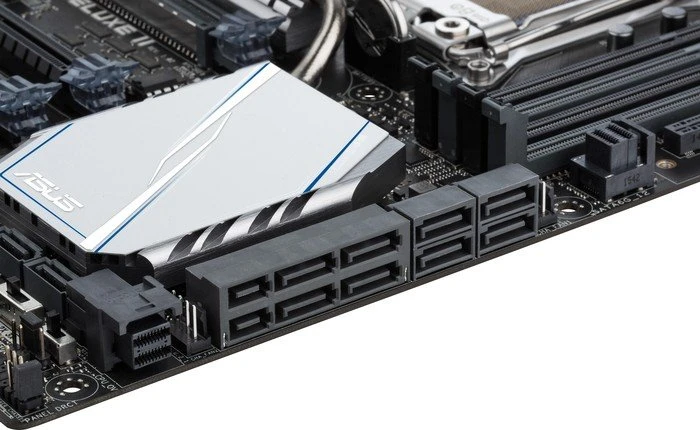 ASUS X99-Deluxe II (Intel 2011-3)