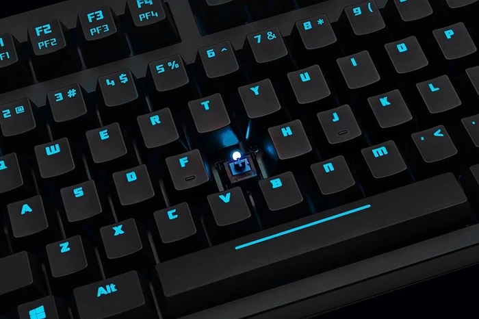 Tesoro Excalibur Spectrum, Kailh BLUE, USB, DE