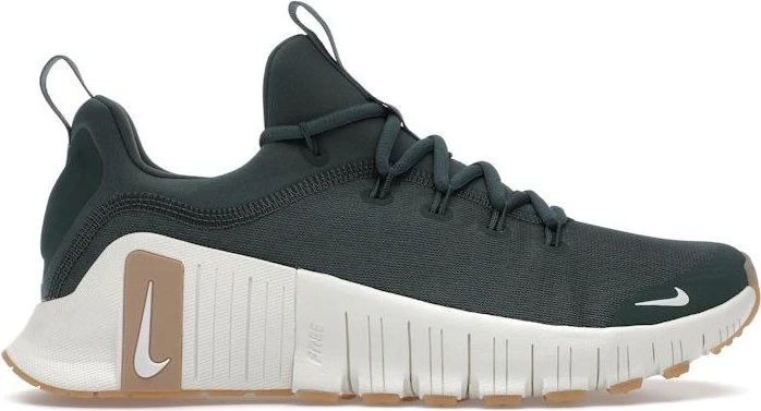 Nike Free Metcon 6 vintage green/gum light brown/sail (Damen)