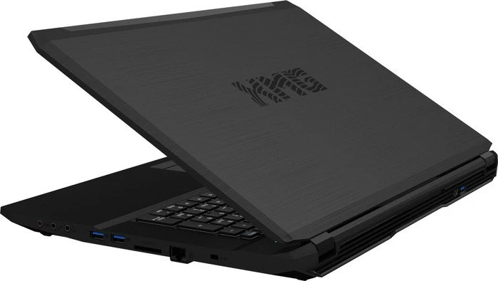 Schenker XMG P706-4im, Core i7-6700HQ, 16GB RAM, 250GB SSD, 1TB HDD, GeForce GTX 970M, DE