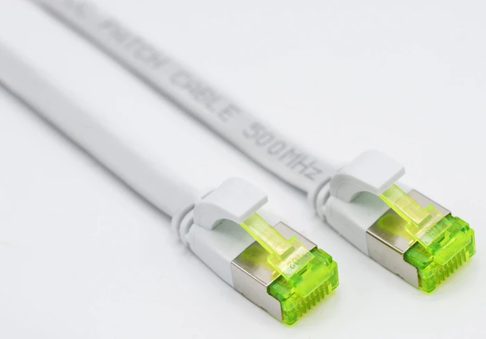 Helos Ultra Flach-Patchkabel, Cat6a, U/FTP, RJ-45/RJ-45, 5m, weiß
