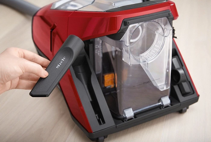 Miele Blizzard CX1 Cat&Dog PowerLine SKCF5 mangorot
