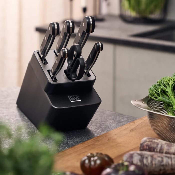 Zwilling Pro Selbstschärfender Messerblock-Set anthrazit, 7-tlg.